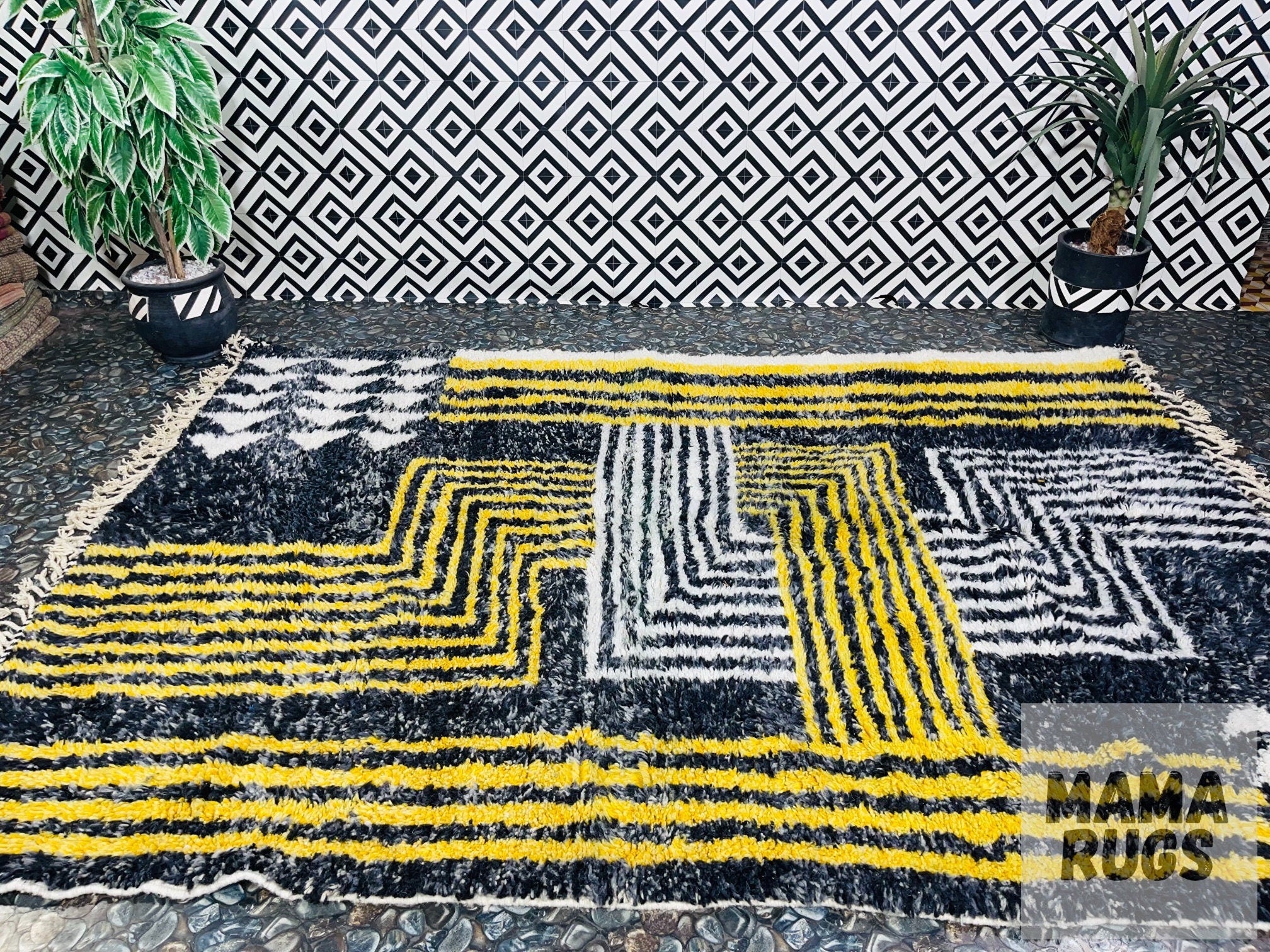 decorative rug with black yellow white patterns